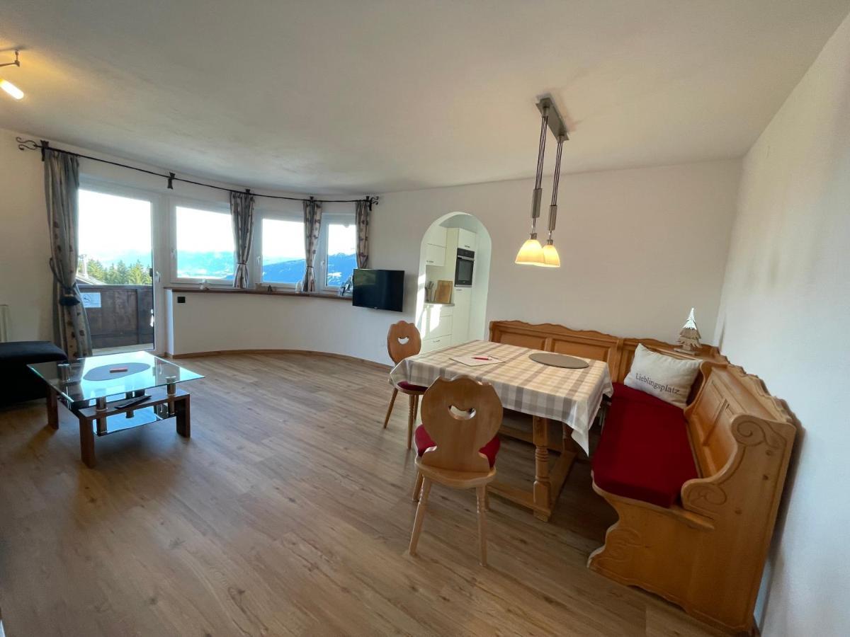 Koflers Ferienwohnungen Oberperfuss Exterior foto